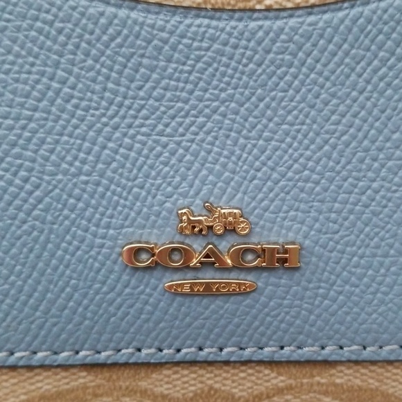 Coach Colorblock Card Case - Picture 6 of 7